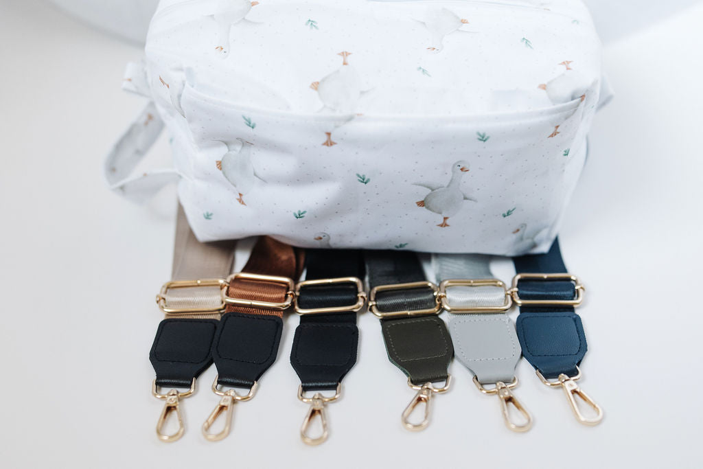 Coffee | Maelyn Water Resistant Diaper Pod / Travel Cube