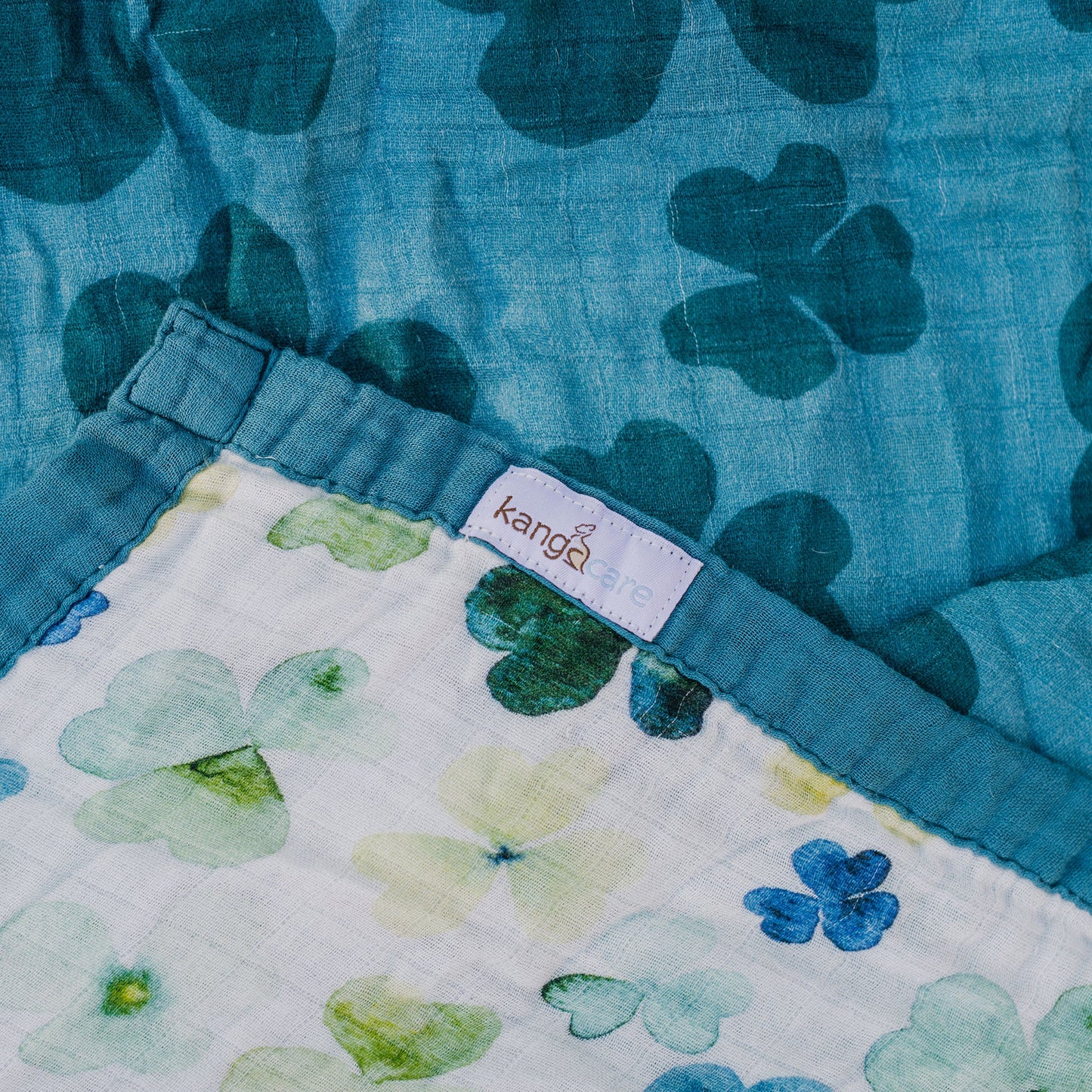 Kanga Care Bamboo Muslin Blanket - Baby: Clover (reversible)