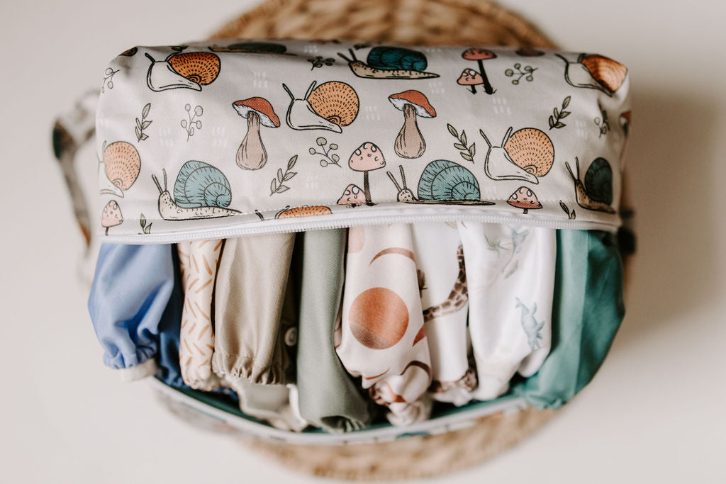Beckham | Whitmer Reversible Water Resistant Diaper Pod / Travel Cube