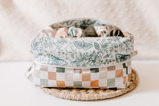 Check Me Out | Transformations Reversible Water Resistant Diaper Pod / Travel Cube